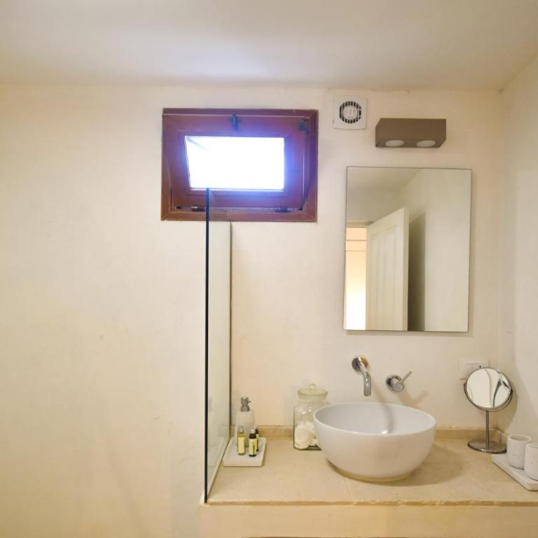 Casa Litali by Rentbeat - Villa - 34