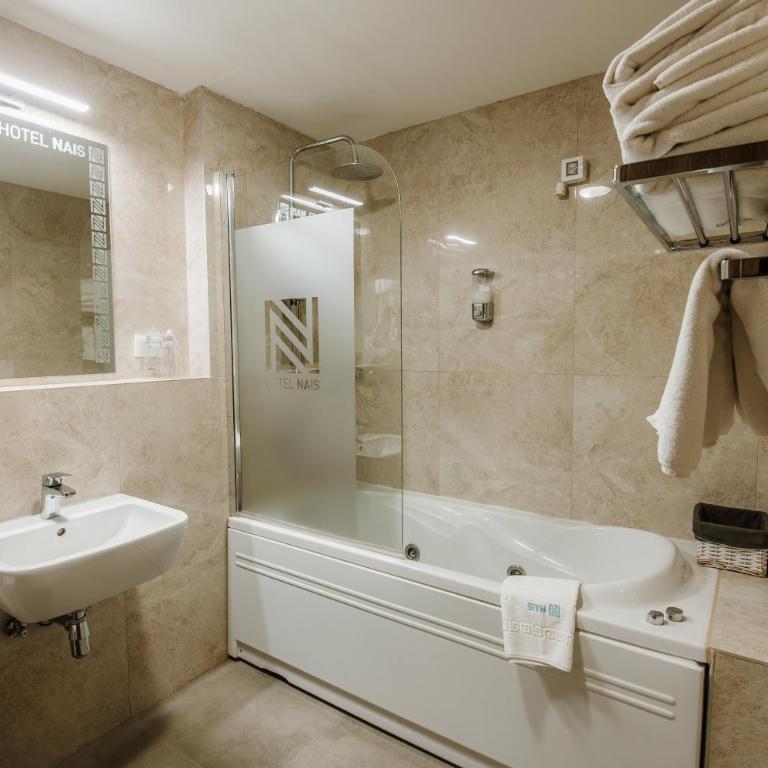 Hotel Nais - Apartman sa 1 Spavaćom Sobom - 5