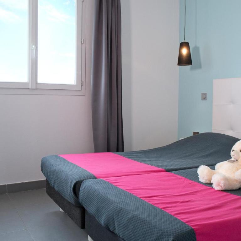 Résidence Coté Mer - Appartement 2 Chambres avec Terrasse et Vue sur la Mer - 10