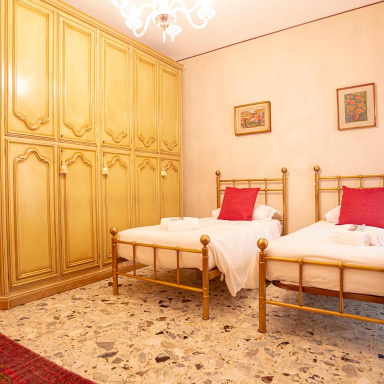 Residenza Porta Leoni - Silkeys - Twin Room - 9