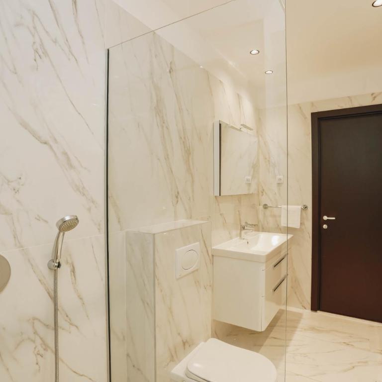 Beachfront luxury apartment - Apartman sa 2 Spavaće Sobe - 33