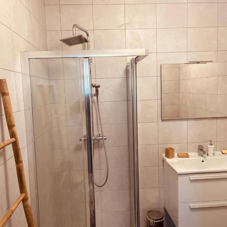 SUPERBE STUDIO AVEC PLACE DE PARKING - Appartamento con 1 Camera da Letto - 19