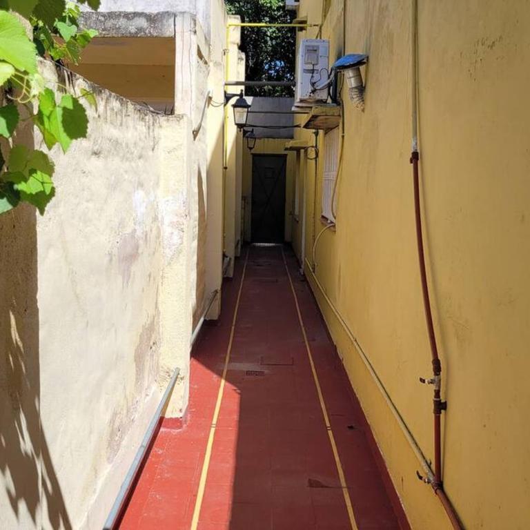 Departamento con kitchenet. Entrada independiente. - Apartamento de 1 dormitorio - 27