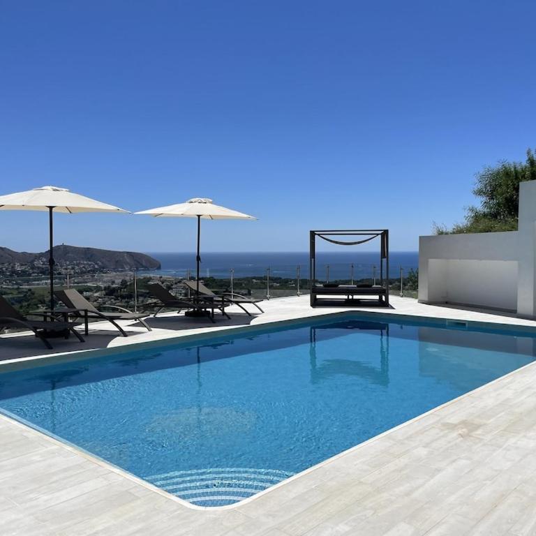 Casa Vida, your villa with panoramic sea views in Moraira. - Three-Bedroom Villa - 7