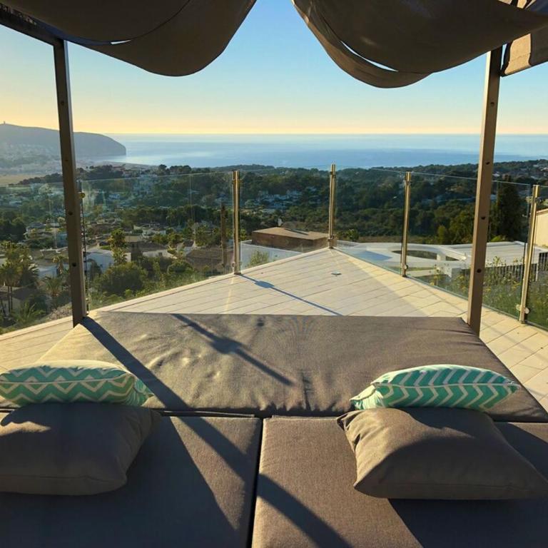 Casa Vida, your villa with panoramic sea views in Moraira. - Three-Bedroom Villa - 5