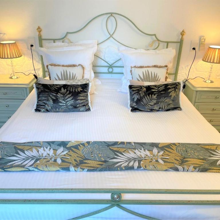 Hôtel Le Méditerranée - Chambre Double Supérieure avec terrasse ou balcon - 3