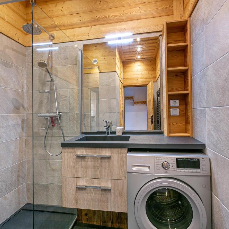 Grand Studio cabine, balcon, parking, centre La Clusaz - FR-1-437-85 - Appartamento (4 Adulti) - 3