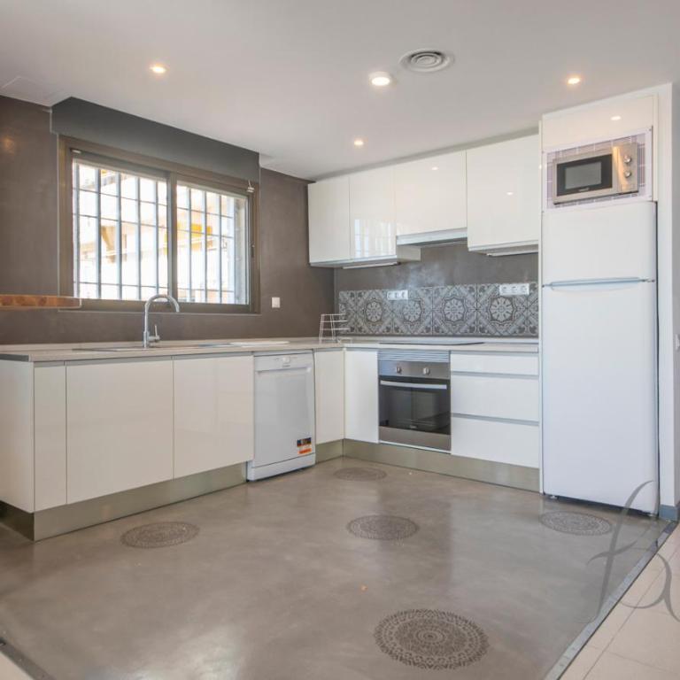R139 Beachfront apartment Guillem - Apartamento - 6