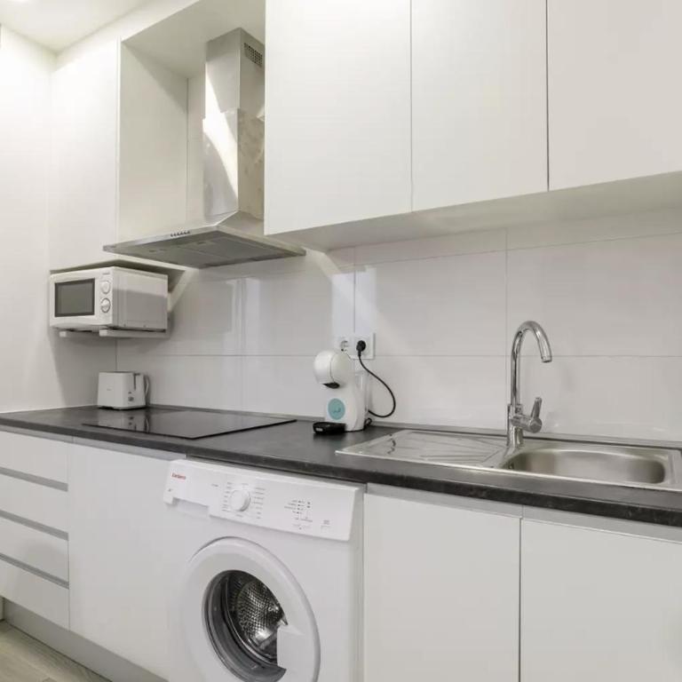 Fantastic apartment in the heart of Alicante - Quiet courtyard side - One-Bedroom Apartment - 11