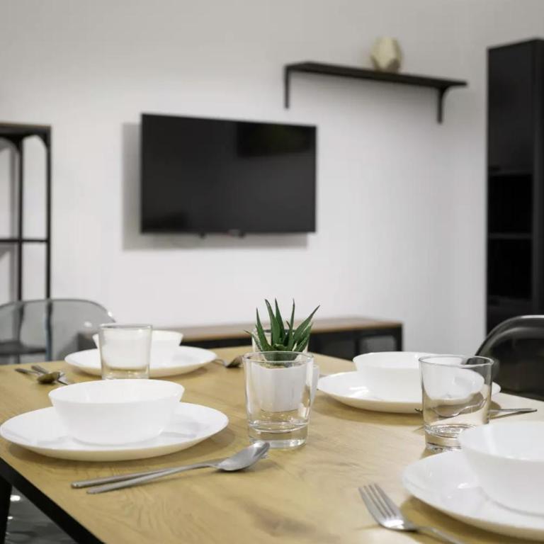 Fantastic apartment in the heart of Alicante - Quiet courtyard side - One-Bedroom Apartment - 5