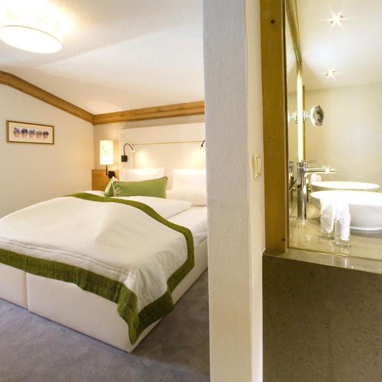 Aktiv- & Wellnesshotel Bergfried - Deluxe Suite - 1