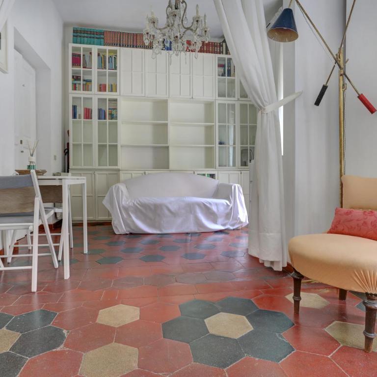 Charming Colosseum - Monolocale con Balcone - 7