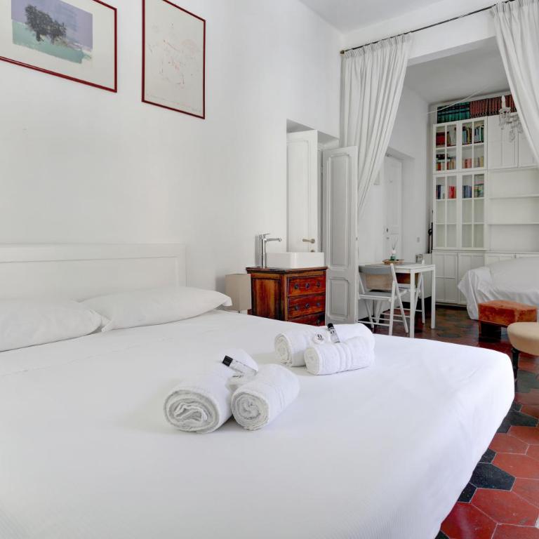 Charming Colosseum - Monolocale con Balcone - 2