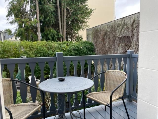 Hôtel de la Côte Fleurie - Chambre Double / Triple Supérieure avec Terrasse - 9