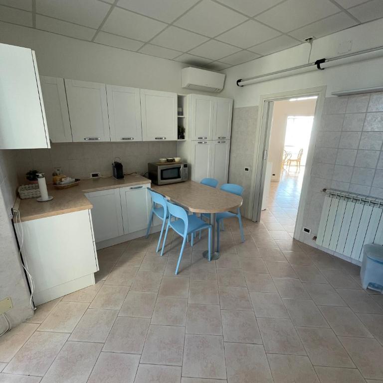 CasAmare di Carla - Appartamento con 2 Camere da Letto - 9