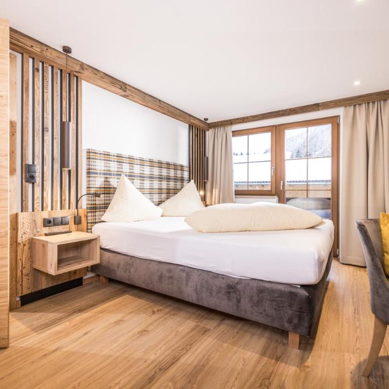Appartements Schrambacherhof - Apartment mit 3 Schlafzimmern und Balkon - 25