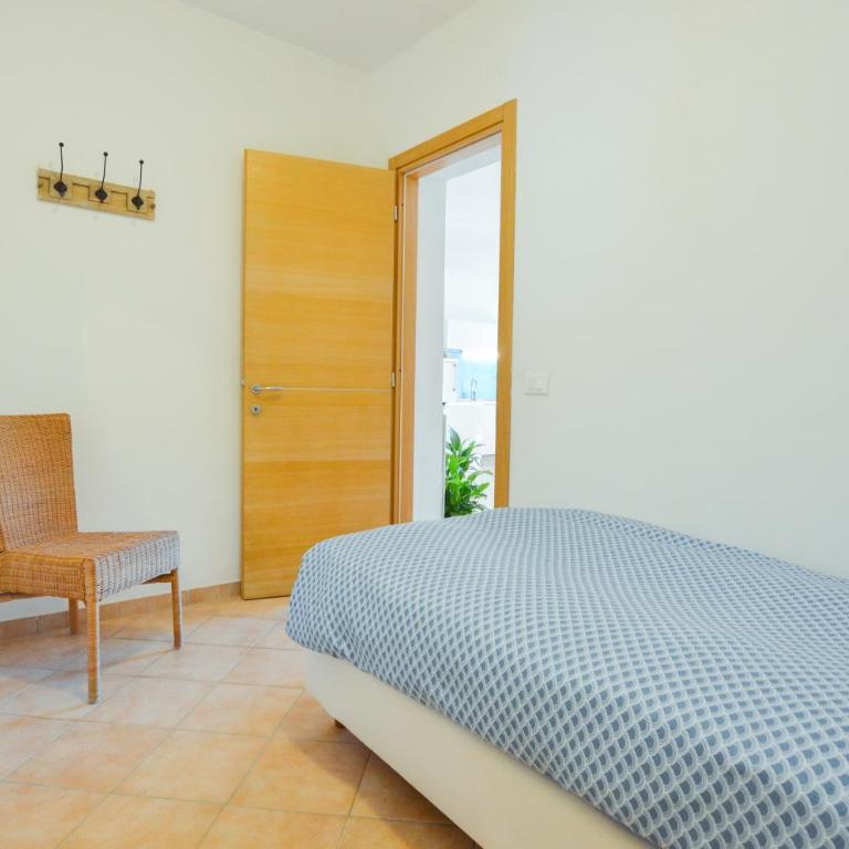 Casa Ninin - Two-Bedroom Apartment with Terrace, Garden and Sea View - 10