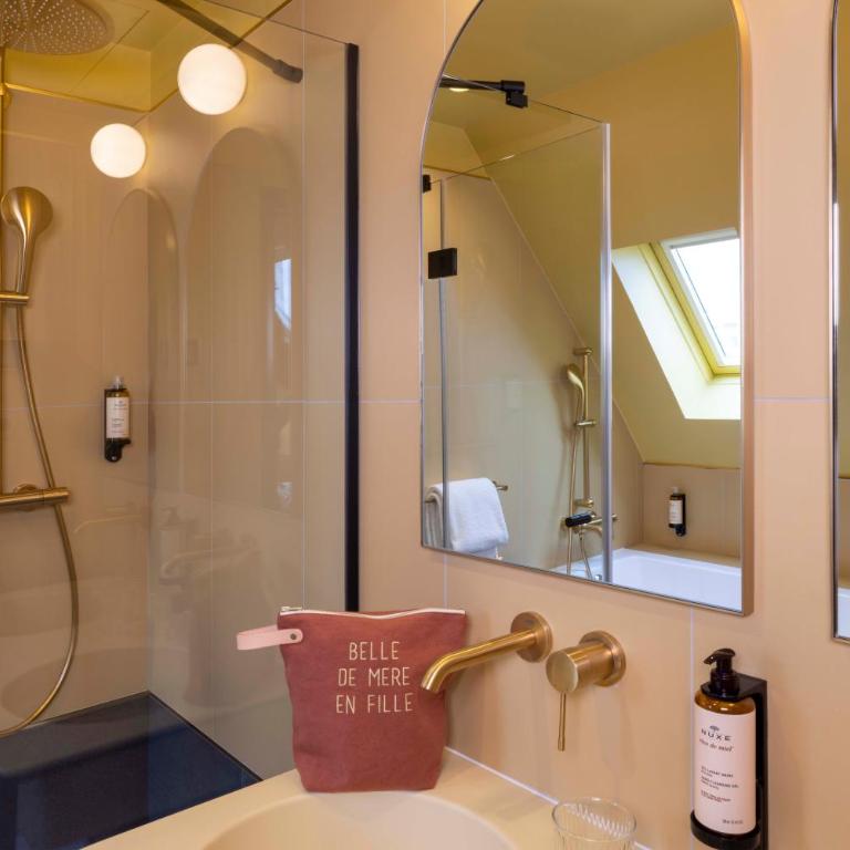 Hôtel Jardin de Cluny - Suite Junior Lit King-Size avec Canapé-Lit - 3