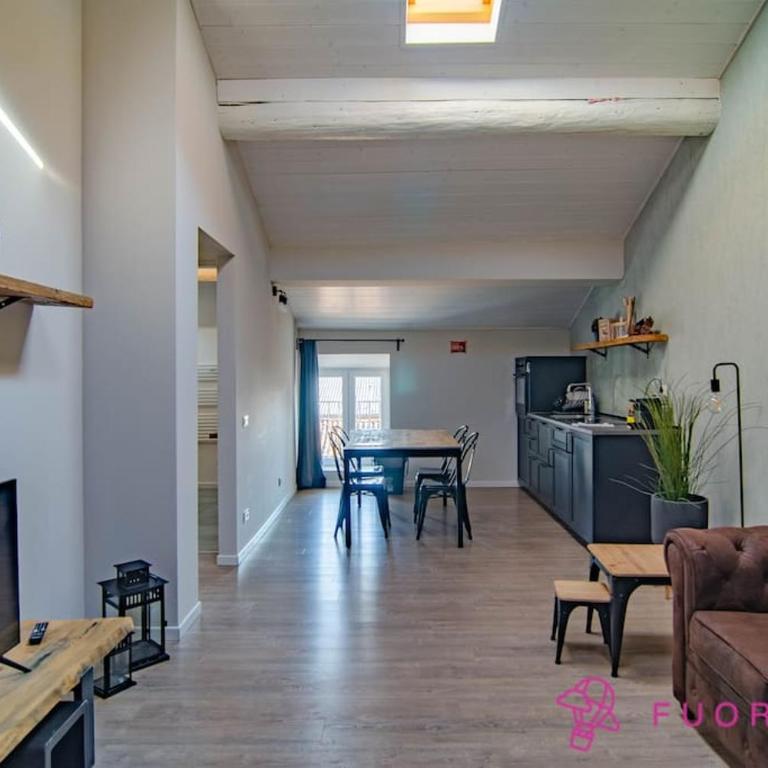 FuoriPorta Affitti Brevi - Corte 2 con parcheggio gratuito - Appartamento con 1 Camera da Letto - 1