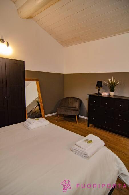 FuoriPorta Affitti Brevi - Corte 2 con parcheggio gratuito - Appartamento con 1 Camera da Letto - 8