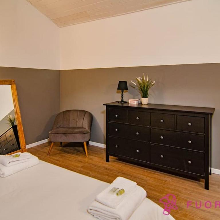 FuoriPorta Affitti Brevi - Corte 2 con parcheggio gratuito - Appartamento con 1 Camera da Letto - 18