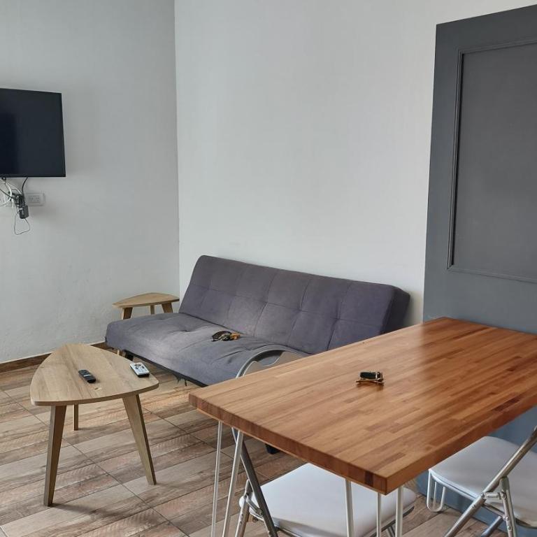 Depto roca - One-Bedroom Apartment - 2