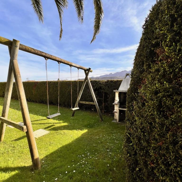 Los Robles Andrin - Three-Bedroom House - 22