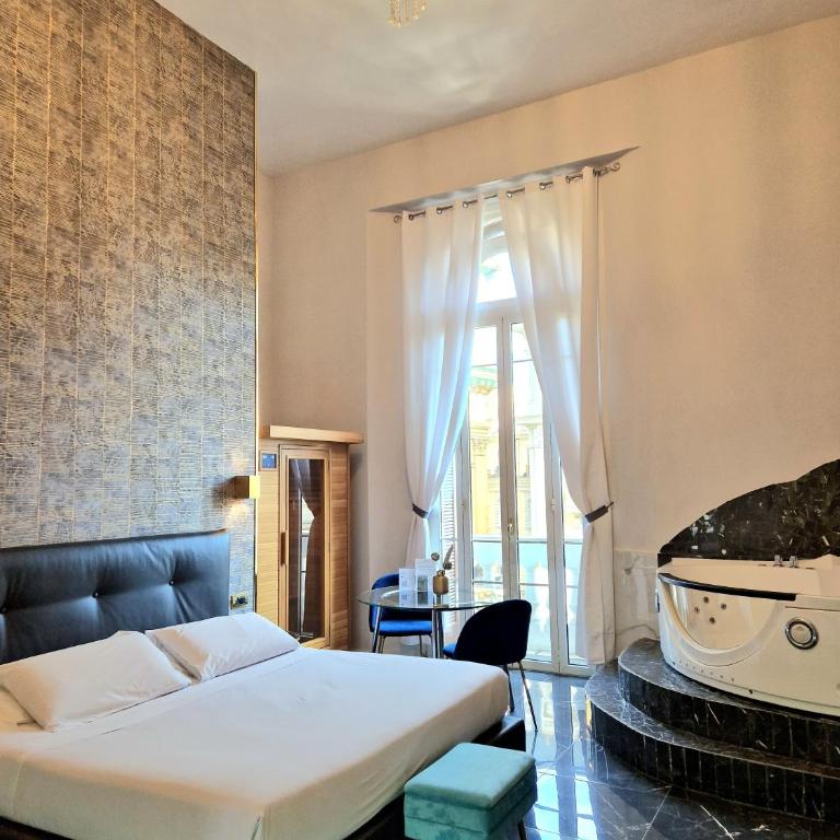 Comfort Zone Naples - Suite Queen con Vasca Idromassaggio - 1