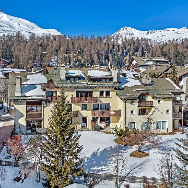 Abitaziun Cuntainta 1 - Champfèr - Apartment mit Blick auf die Berge - 31