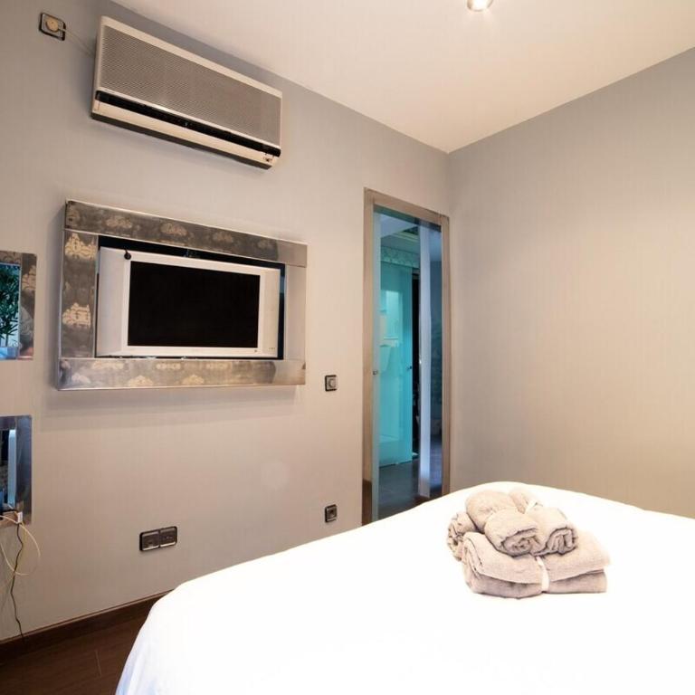 MyHouseSpain - Moderno apartamento a escasos metros del Bernabeu - Apartamento con ducha - 9