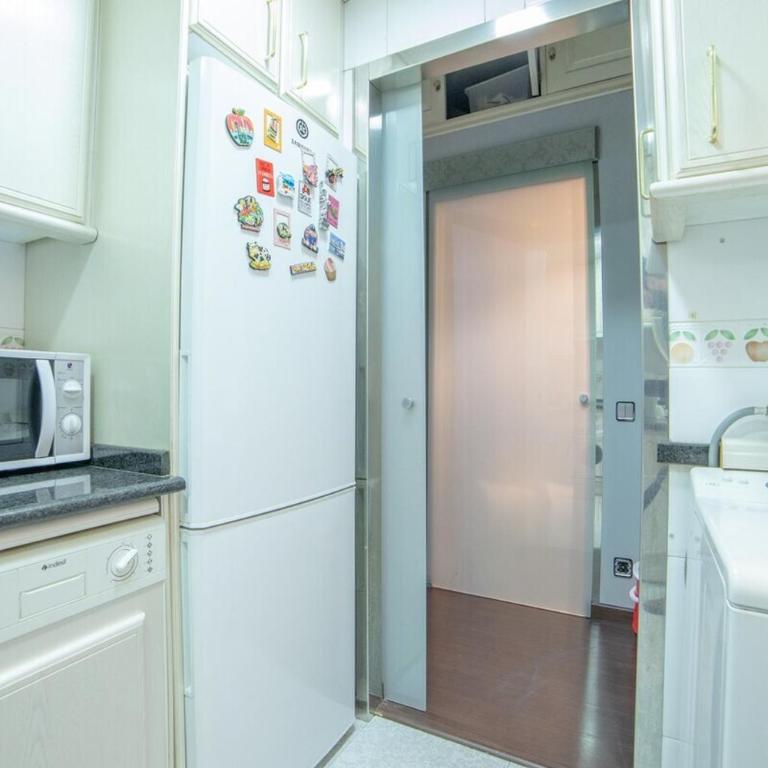 MyHouseSpain - Moderno apartamento a escasos metros del Bernabeu - Apartamento con ducha - 10