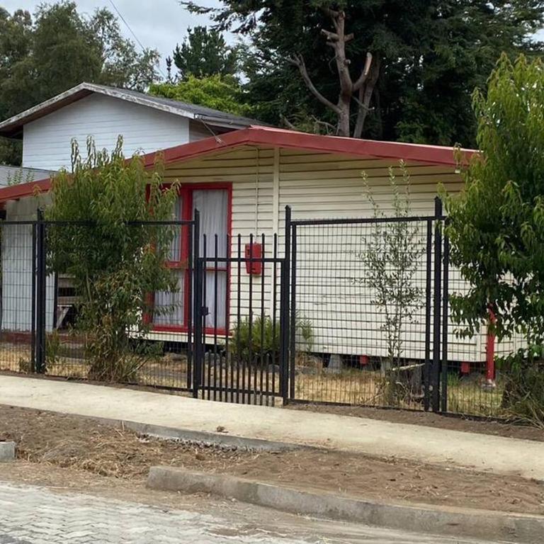 Cabaña individual a pasos de todo - Three-Bedroom House - 1