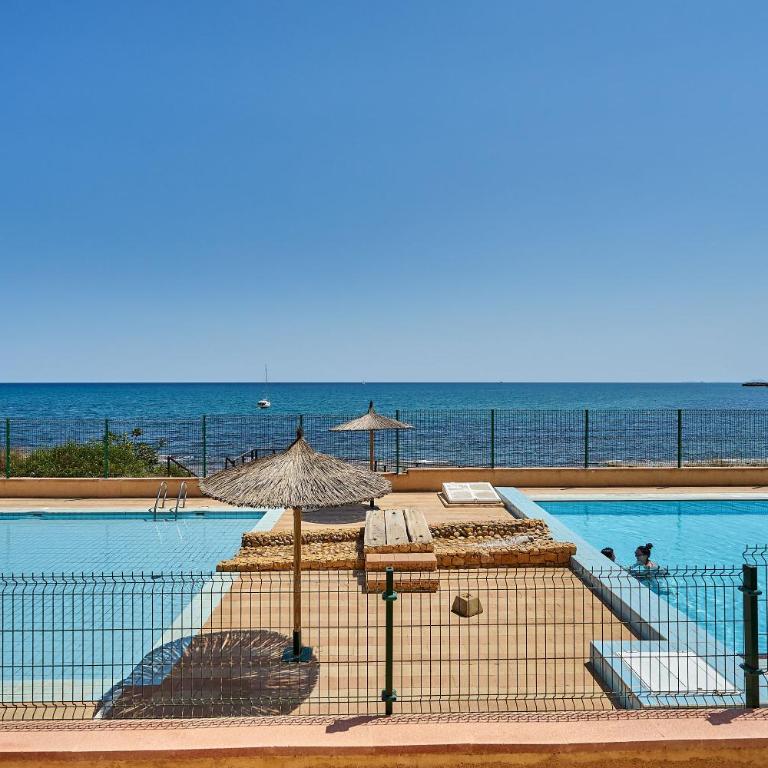 Espanhouse Martina First line sea view apartment with pool - Two-Bedroom Apartment - 1