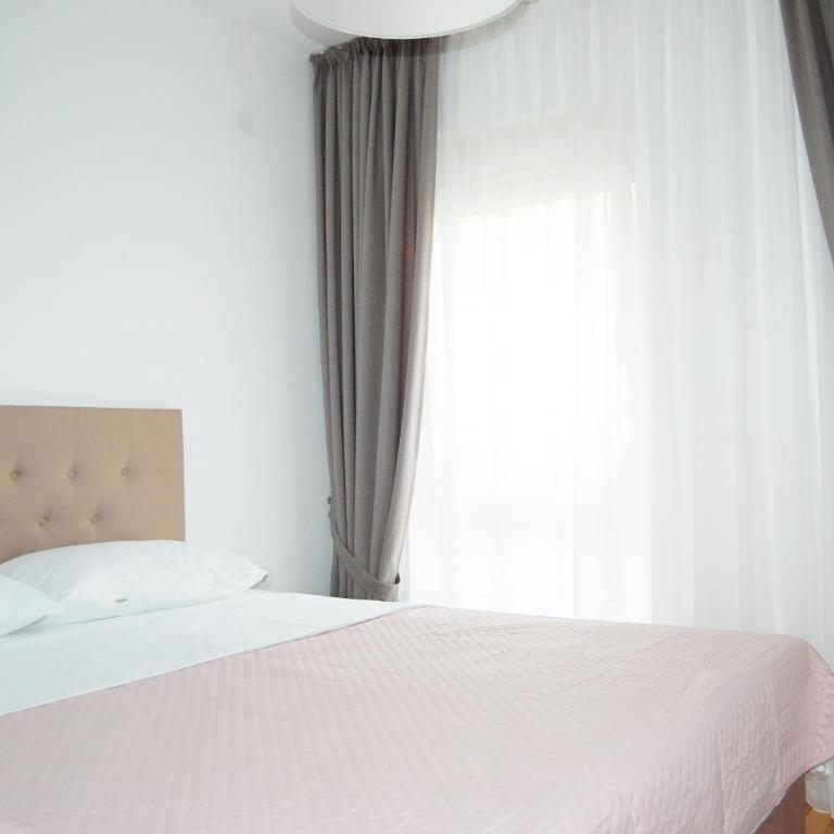 Status-M Apartments 126 - Two-Bedroom Apartment with Terrace - 18