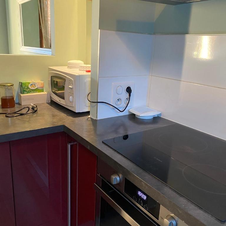 Maison familiale 3 chambres, parking gratuit - Three-Bedroom House - 15