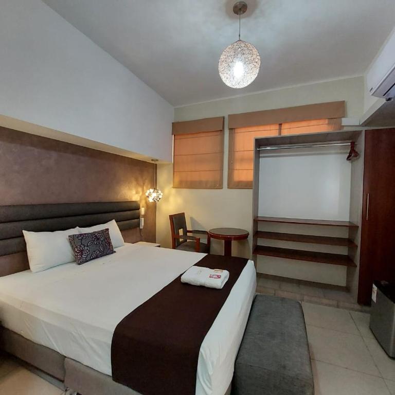 Hostal Atenea - Deluxe Single Room - 3