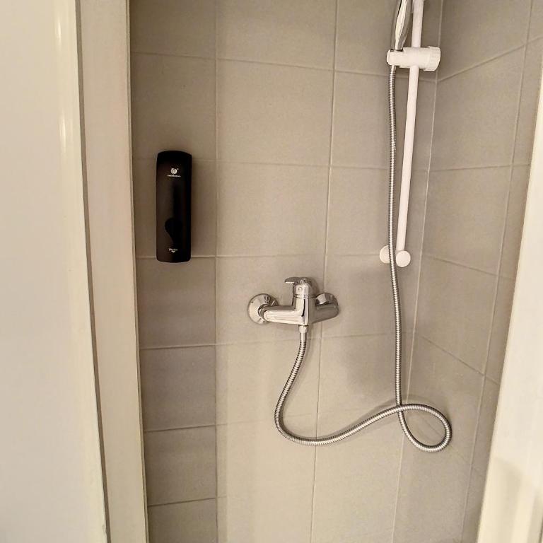 Magnifique studio centre ville Saint Leu 2 pers - Apartment mit 1 Schlafzimmer - 13