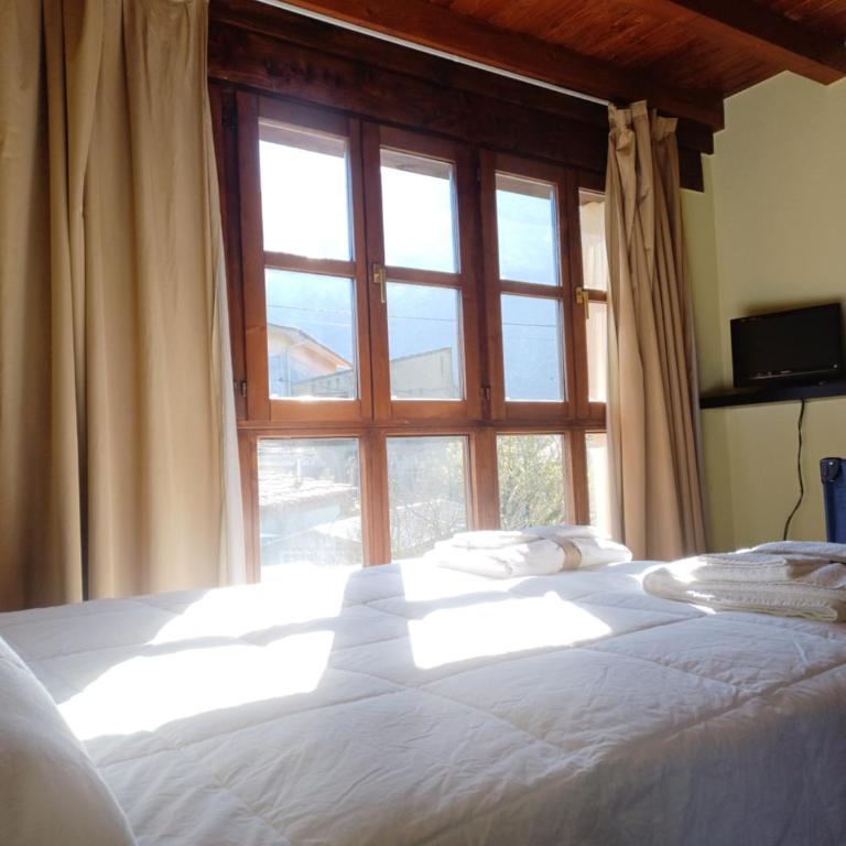 EL COLLAU - Two-Bedroom House - 7