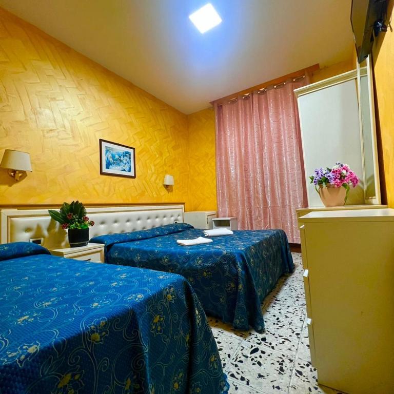Hotel Casali - Camera Tripla - 8