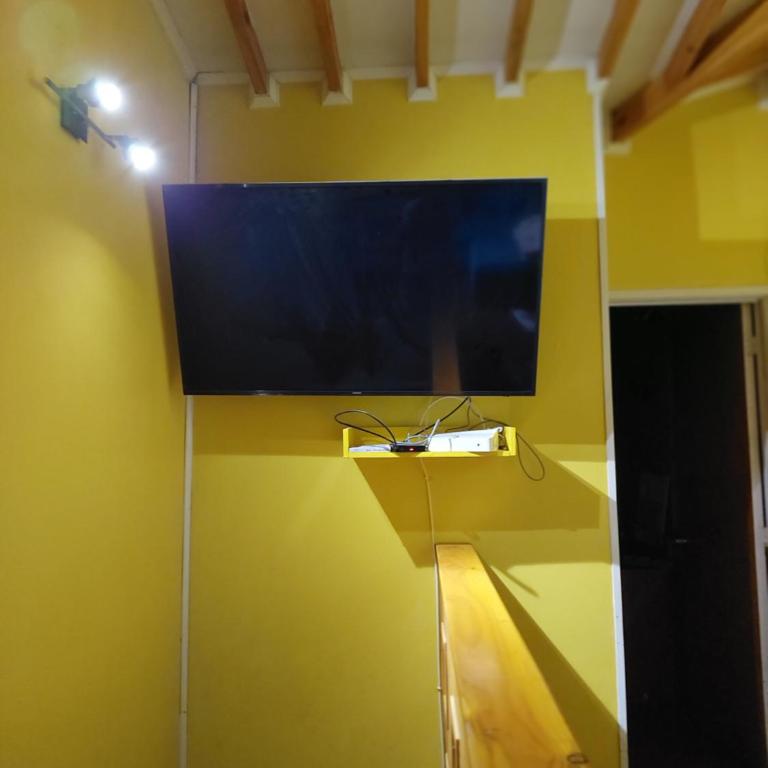 Comoda casa familiar - Three-Bedroom House - 4