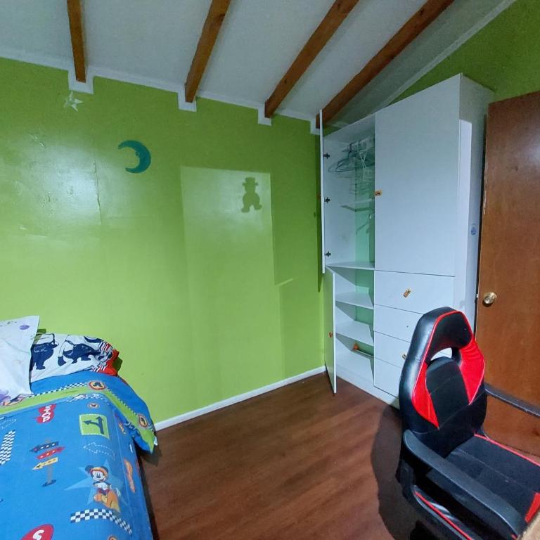 Comoda casa familiar - Three-Bedroom House - 3