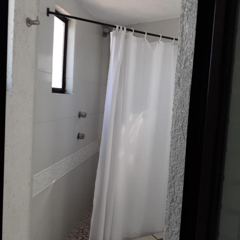 Casa Blanca San Miguel - Habitación Doble - 2 camas dobles - 8
