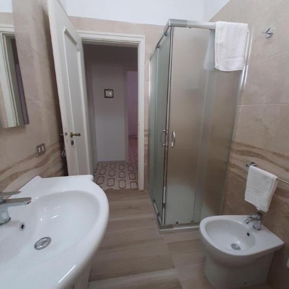 Villetta Elena - Two-Bedroom House - 16