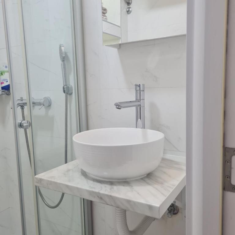 EXCLUSIVE Apartment - One-Bedroom Apartment - 8