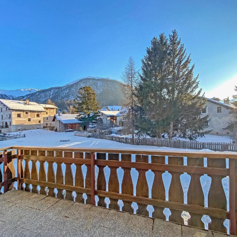 Abitaziun Curtins 1 6 - La Punt Chamues-ch - Apartment mit Blick auf die Berge - 23