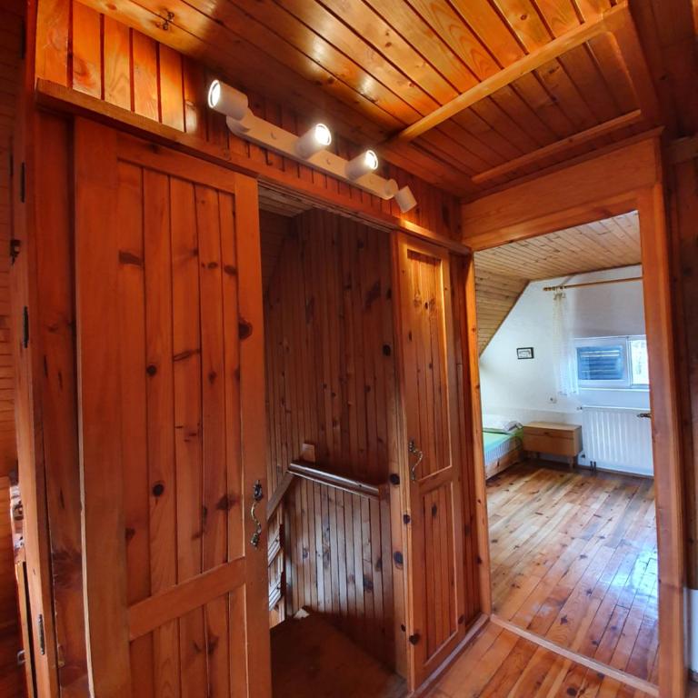 Sveti Pantelejmon Divčibare - Three-Bedroom Apartment - 25