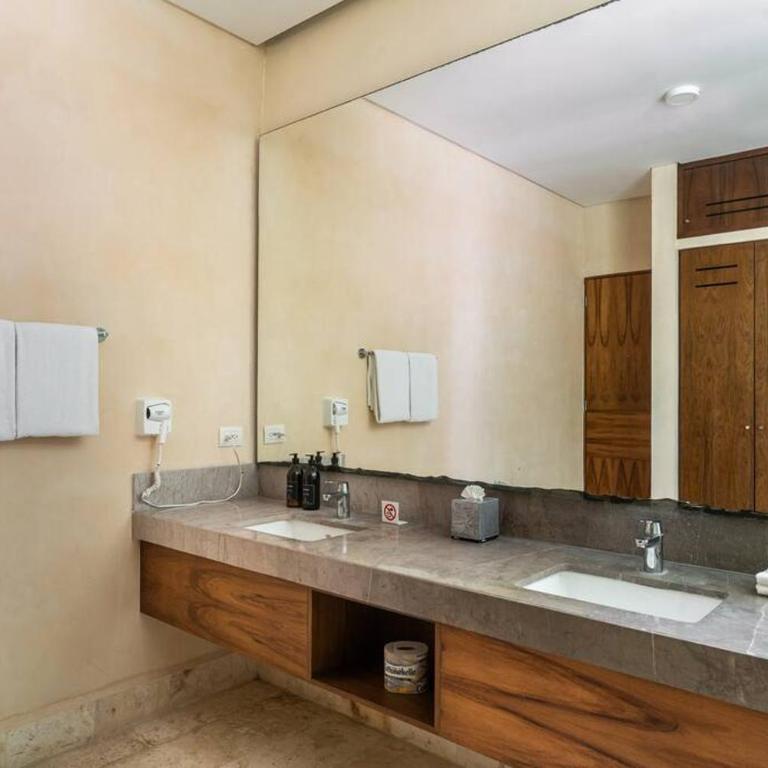 Villa with Jacuzzi & Pool with Great Concierge Service - Villa - 39