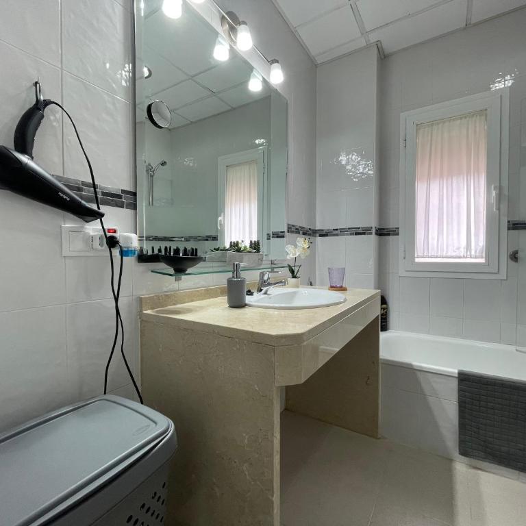 Villa TRIANA con piscina - Casa de 4 dormitorios - 36