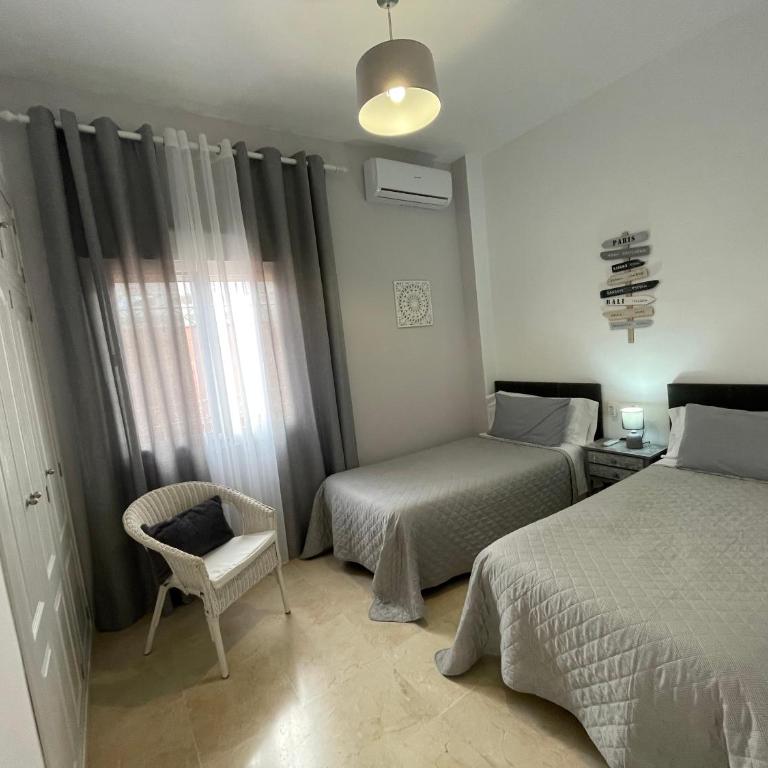 Villa TRIANA con piscina - Casa de 4 dormitorios - 13