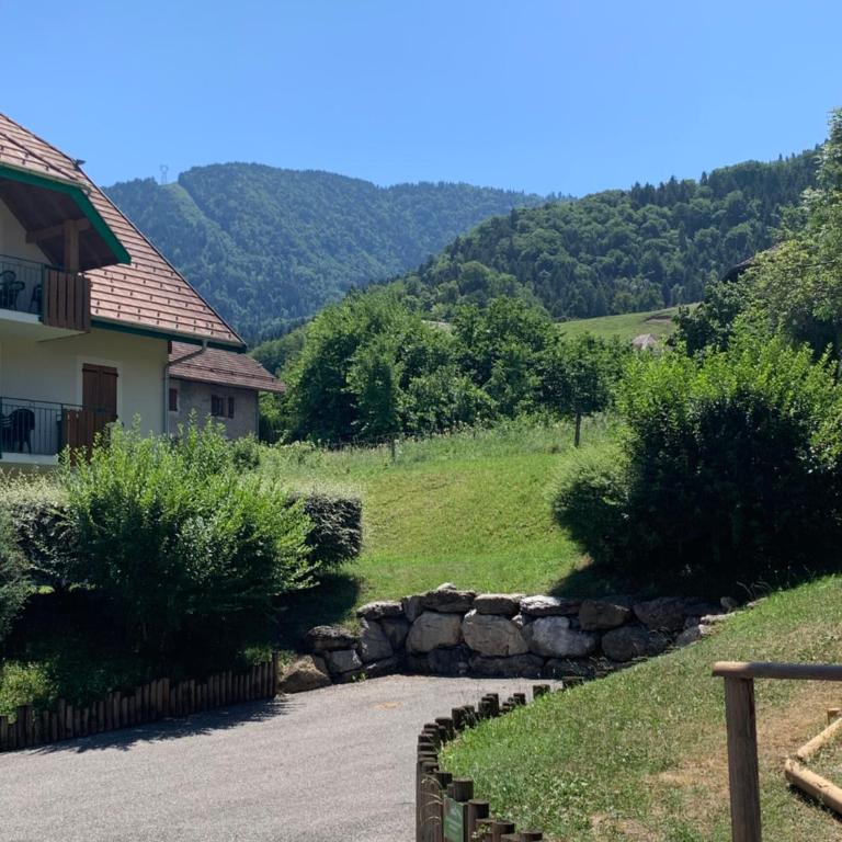 Petit cocon entre lac, golf et montagne, proche d'Annecy - Appartement avec Terrasse - 26